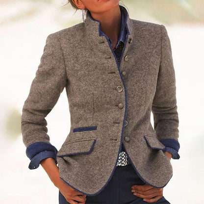 Ava - Casual knopenjack met lange mouwen en zakken