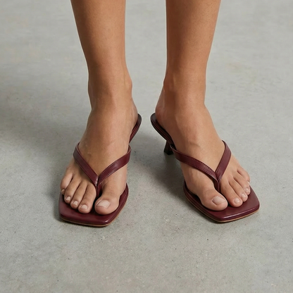 Lowella Dames Lage Hak Sandalen