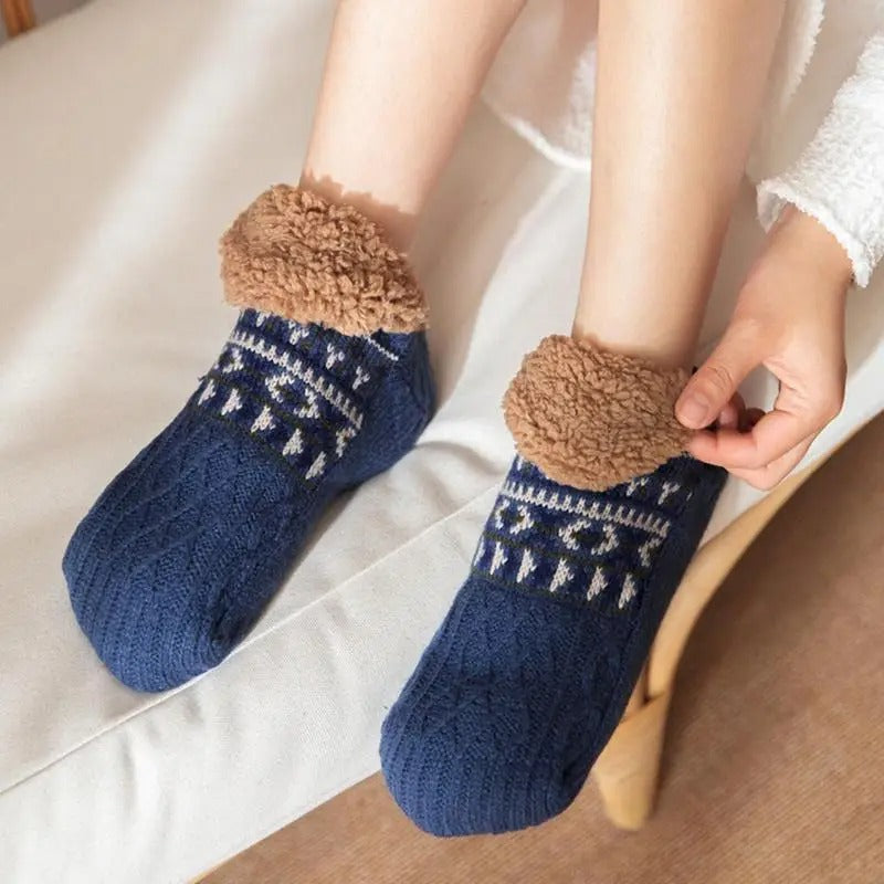 ThermoGrip – Warme Antislip Wintersokken voor Thuisgebruik | Unisex Comfort en Veiligheid | 3-Pack